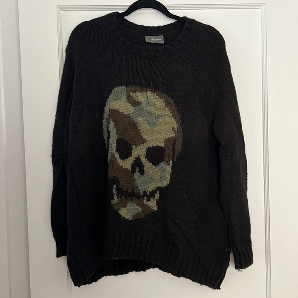 Skull sweater by wooden ships size M/L
